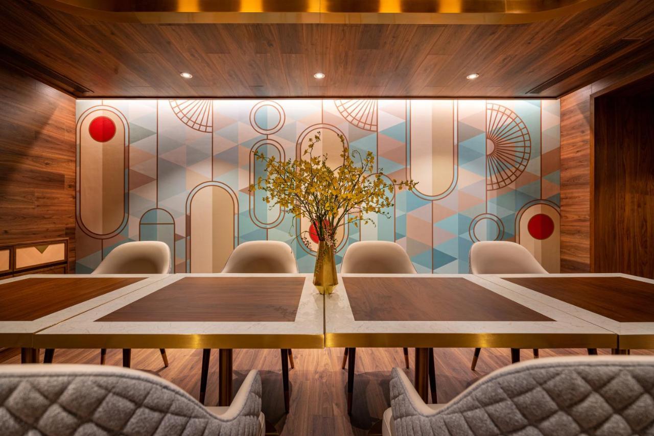 فندق Fusion Original Saigon Centre مدينة هوشي منه المظهر الخارجي الصورة The interior of the lounge