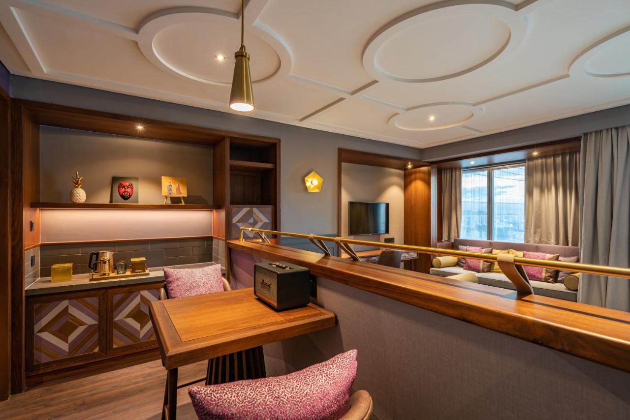 فندق Fusion Original Saigon Centre مدينة هوشي منه المظهر الخارجي الصورة A suite at the hotel